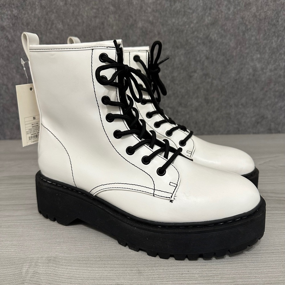 Wild Fable Erin White Combat Boots Womens 9.5 Platform Lug Sole F16870171-03/22
